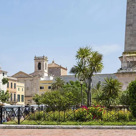 Villa Ciutadella By Troquerias